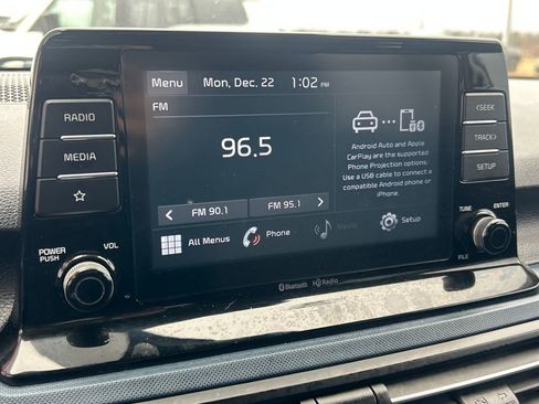 Used 2021 Kia Seltos S image 11