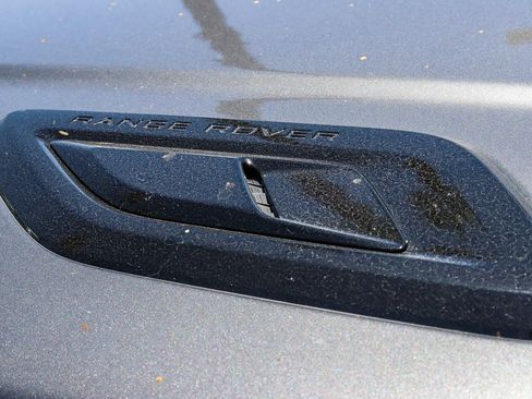 Used 2019 Land Rover Range Rover Sport HSE Dynamic AWD/4WD image 6