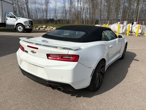 Used 2017 Chevrolet Camaro SS image 4