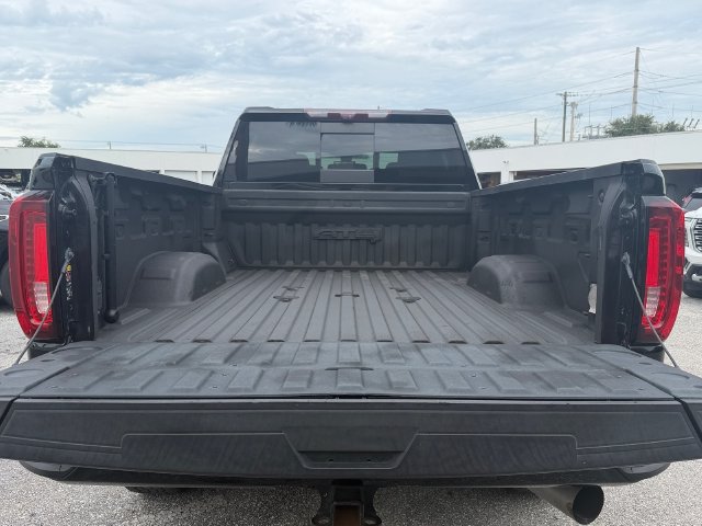 Used 2023 GMC Sierra 2500 AT4 w/ AT4 Premium Plus Package AWD/4WD image 12