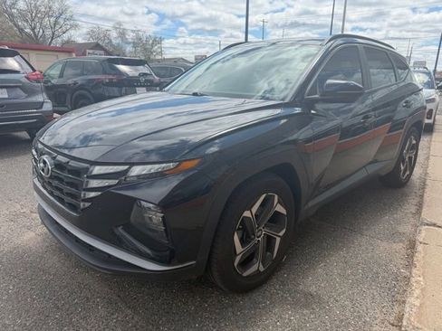 Used 2022 Hyundai Tucson SEL w/ Convenience Package FWD image 3