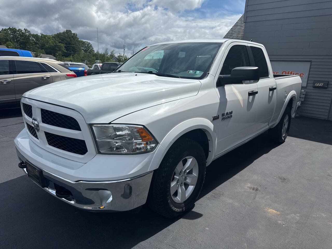 Used 2014 RAM 1500 Outdoorsman AWD/4WD image 3