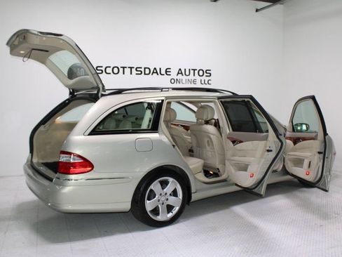 Used 2006 Mercedes-Benz E 500 4MATIC Wagon image 20