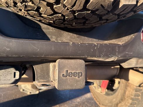 Used 2021 Jeep Wrangler Unlimited Rubicon image 7