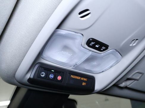 Used 2024 Buick Encore GX Sport Touring AWD/4WD image 26