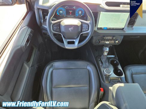 Certified 2025 Ford Bronco Outer Banks AWD/4WD image 10