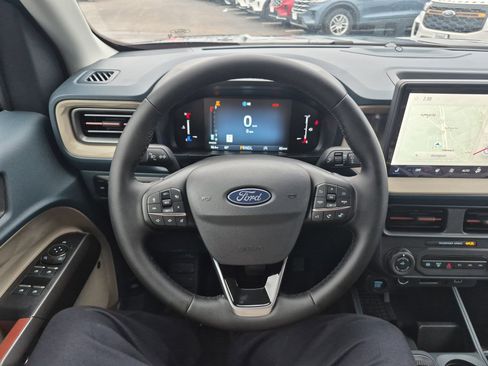 New 2025 Ford Maverick Lariat w/ 4K Tow Package image 30