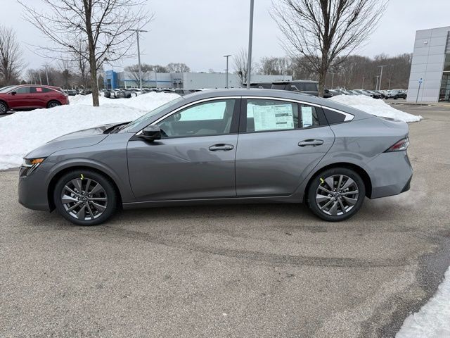 New 2026 Nissan Sentra SL w/ Floor Mat Package FWD image 7