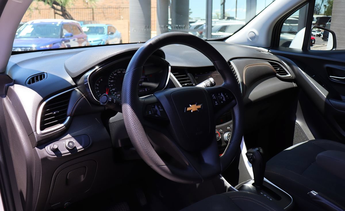 Used 2020 Chevrolet Trax LS w/ Tint and Cruise Package FWD image 39