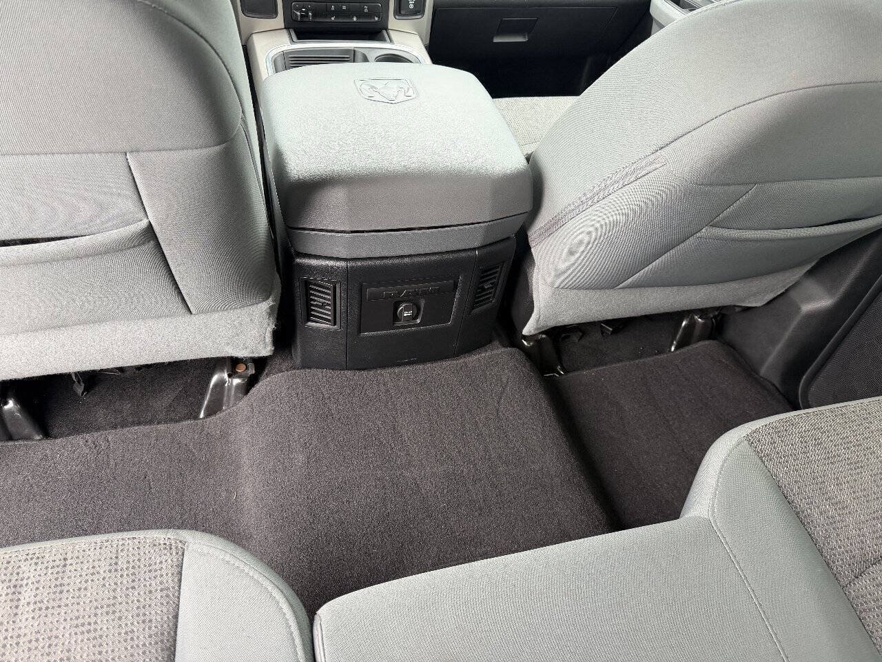 Used 2016 RAM 2500 Big Horn AWD/4WD image 23