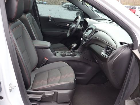 Used 2024 Chevrolet Equinox RS FWD image 17