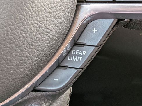 New 2026 RAM 1500 Laramie AWD/4WD image 26