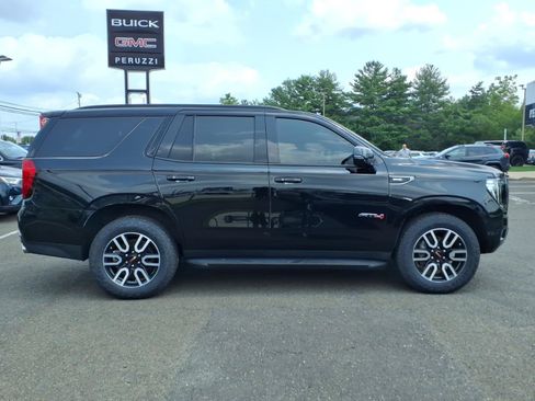 Certified 2022 GMC Yukon AT4 AWD/4WD image 2