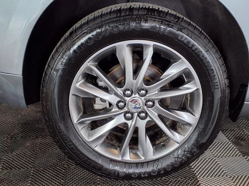 Used 2023 Buick Enclave Avenir w/ Avenir Technology Package AWD/4WD image 9