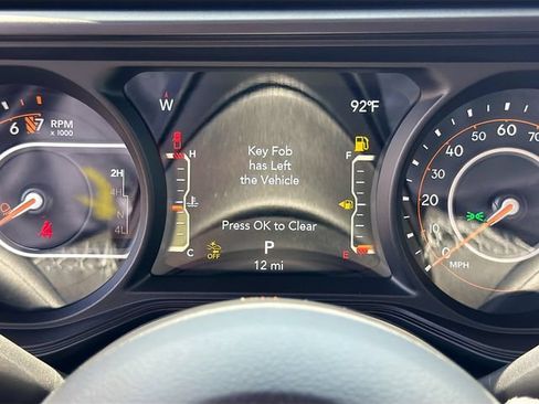 New 2026 Jeep Gladiator Overland AWD/4WD image 12