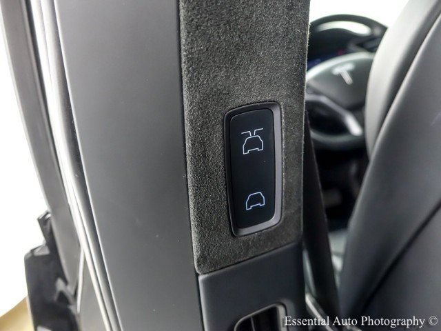 Used 2019 Tesla Model X AWD/4WD image 36