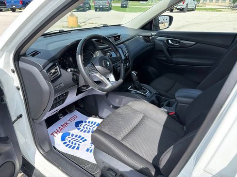 Used 2020 Nissan Rogue SV AWD/4WD image 10