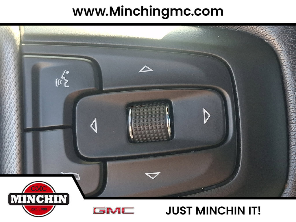 Used 2022 GMC Yukon XL Denali w/ Denali Premium Package AWD/4WD image 24