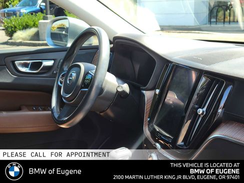 Used 2020 Volvo XC60 T5 Inscription w/ Protection Package Premier AWD/4WD image 12