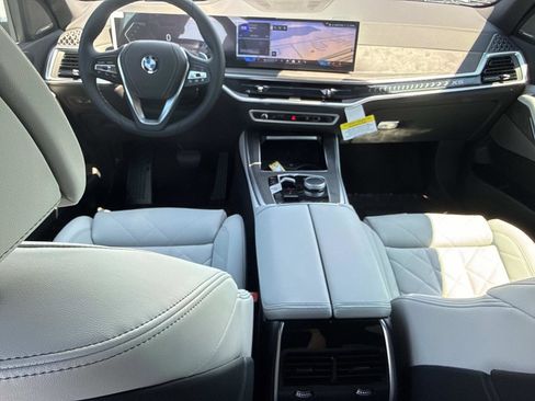 New 2026 BMW X5 sDrive40i RWD image 15