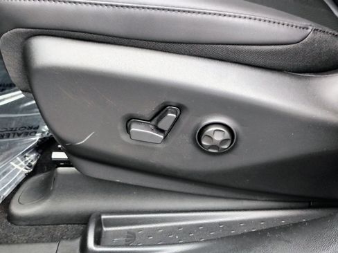 New 2026 Chrysler Pacifica Select w/ S Appearance Package FWD image 22