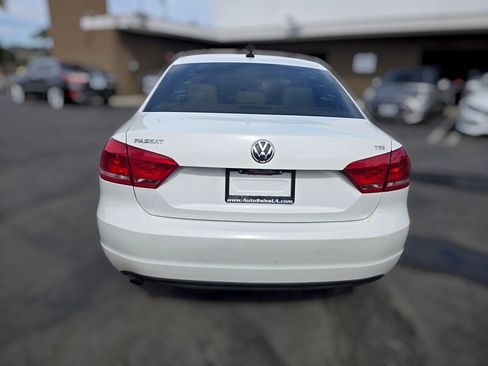 Used 2015 Volkswagen Passat 1.8T Limited Edition FWD image 12