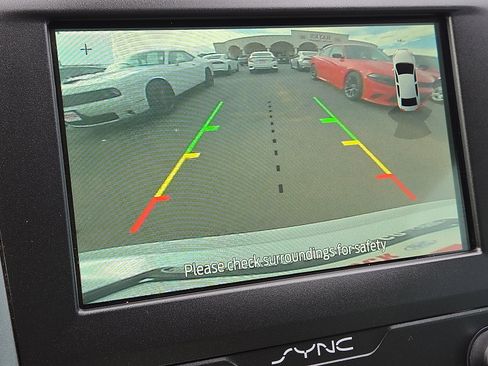 Used 2020 Ford Fusion SE image 15