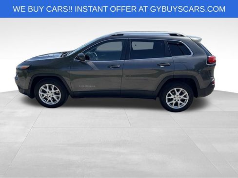 Used 2015 Jeep Cherokee Latitude FWD image 3