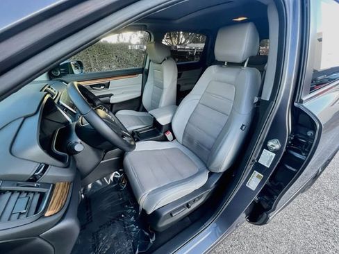 Used 2018 Honda CR-V Touring image 10