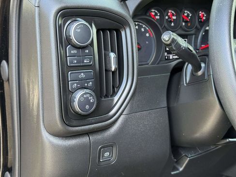 Used 2023 Chevrolet Silverado 1500 Custom AWD/4WD image 11