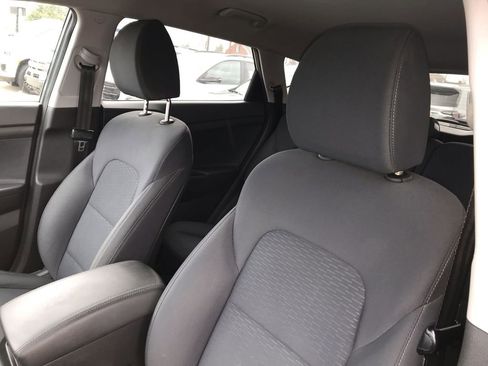 Used 2019 Hyundai Tucson SEL w/ Cargo Package image 11