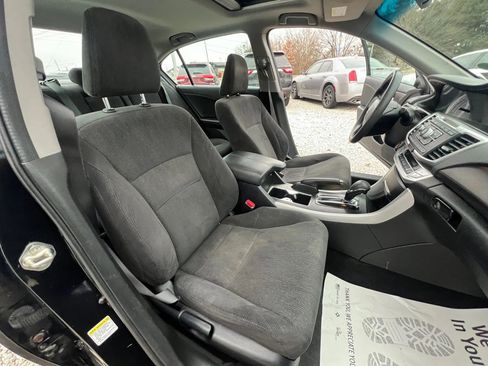 Used 2013 Honda Accord EX image 17
