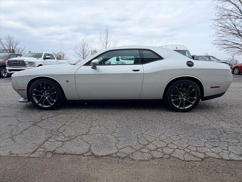 Certified 2023 Dodge Challenger R/T Scat Pack w/ Plus Package image 6