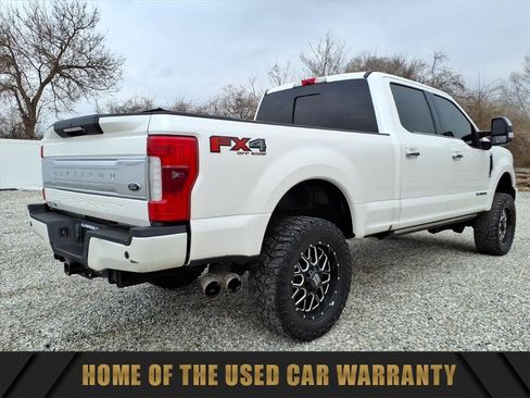 Used 2017 Ford F250 Platinum w/ Platinum Ultimate Package image 9