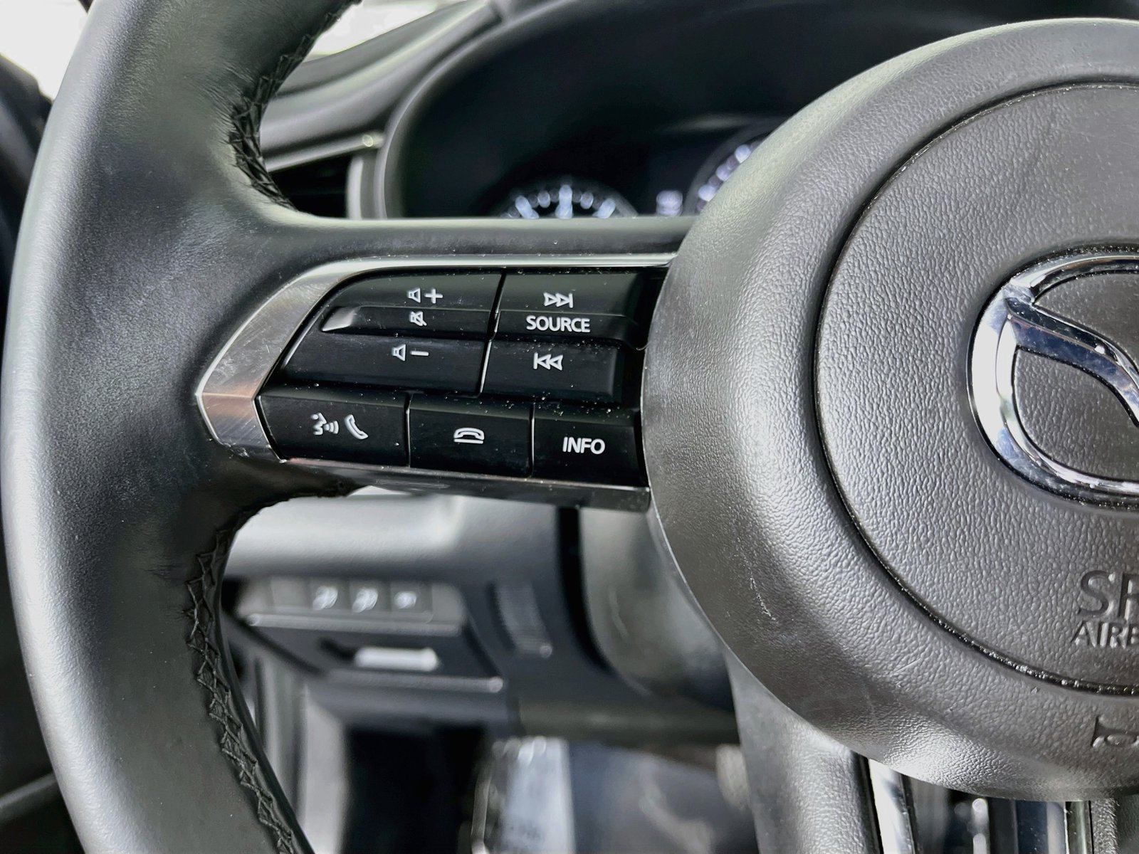 Used 2025 MAZDA CX-30 AWD 2.5 S w/ Preferred Package image 14