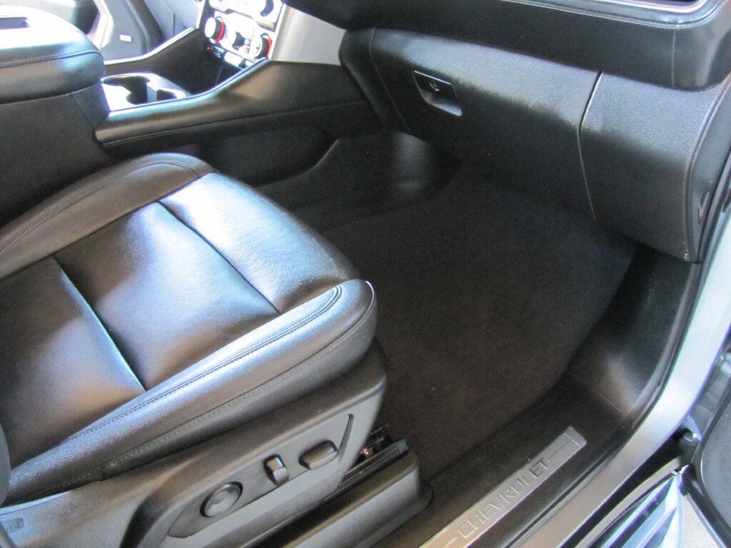 Used 2023 Chevrolet Tahoe LT w/ LT Signature Plus Package RWD image 22