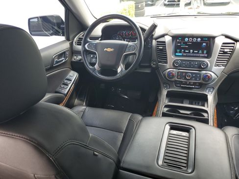 Used 2019 Chevrolet Tahoe Premier w/ RST 6.2L Performance Edition RWD image 16