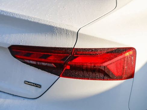 Used 2024 Audi A5 2.0T Premium Plus image 11