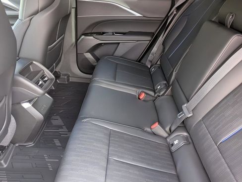 New 2026 Cadillac Lyriq Luxury w/ LPO, Floor Liner Package image 14