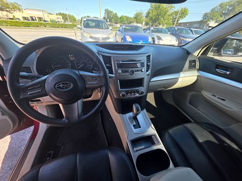 Used 2011 Subaru Outback 2.5i AWD/4WD image 10