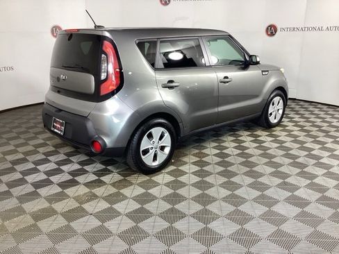 Used 2016 Kia Soul image 4