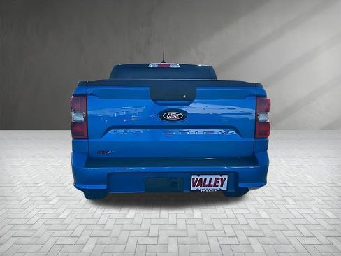 New 2025 Ford Maverick Lobo image 6