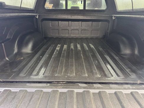 Used 2016 RAM 1500 Laramie w/ Convenience Group image 30