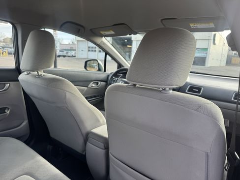 Used 2013 Honda Civic LX image 17