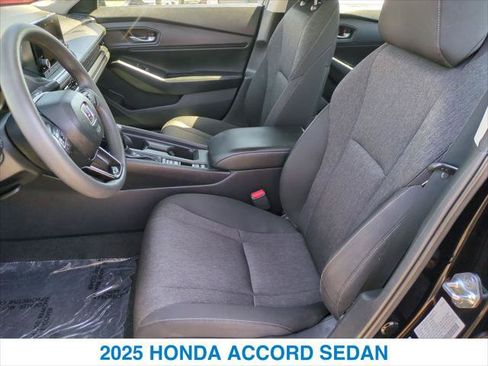 Used 2025 Honda Accord SE image 20