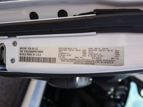Used 2021 Jeep Wrangler Sport AWD/4WD image 33