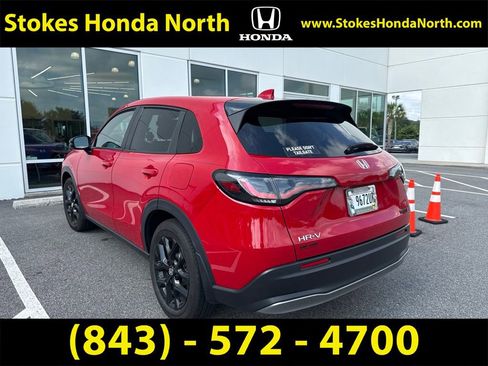 Used 2025 Honda HR-V Sport image 4