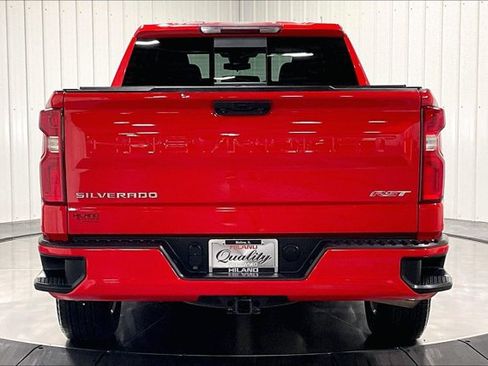 Used 2023 Chevrolet Silverado 1500 RST w/ Convenience Package II AWD/4WD image 4