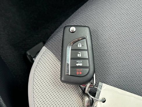 Used 2026 Toyota Corolla LE FWD image 28