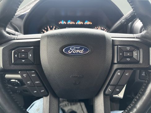 Used 2017 Ford F150 XLT w/ Equipment Group 302A Luxury image 20